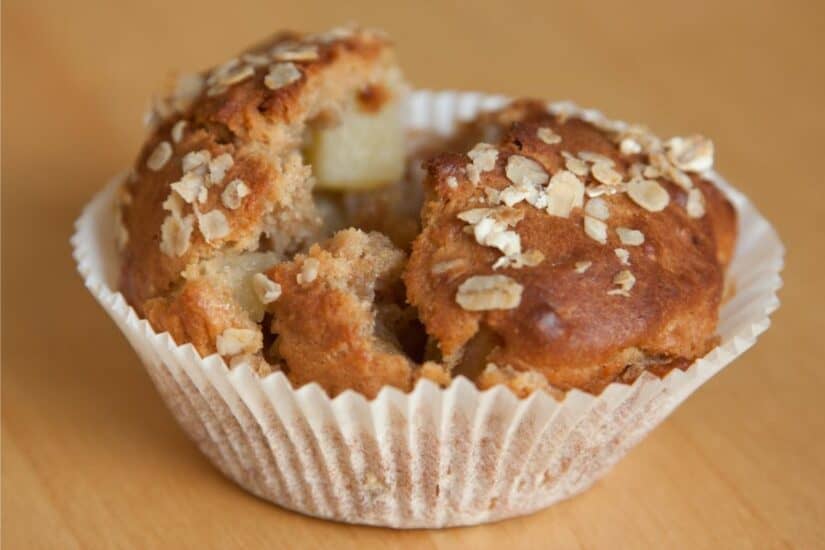 Apple Cinnamon Oat Muffins