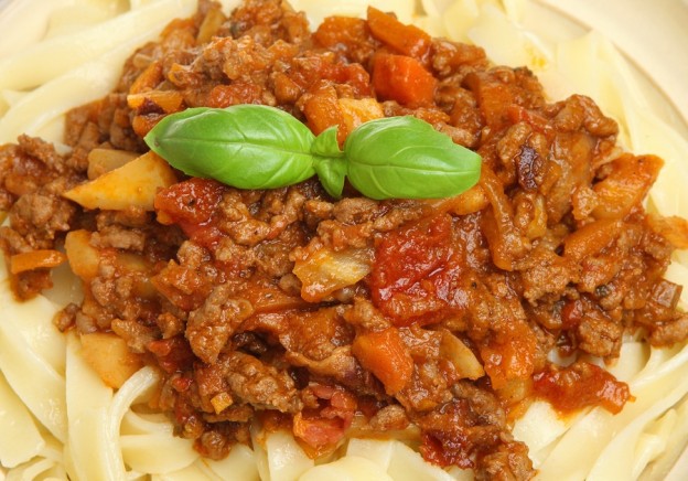 Slowcooker Beef Ragu | Stay at Home Mum