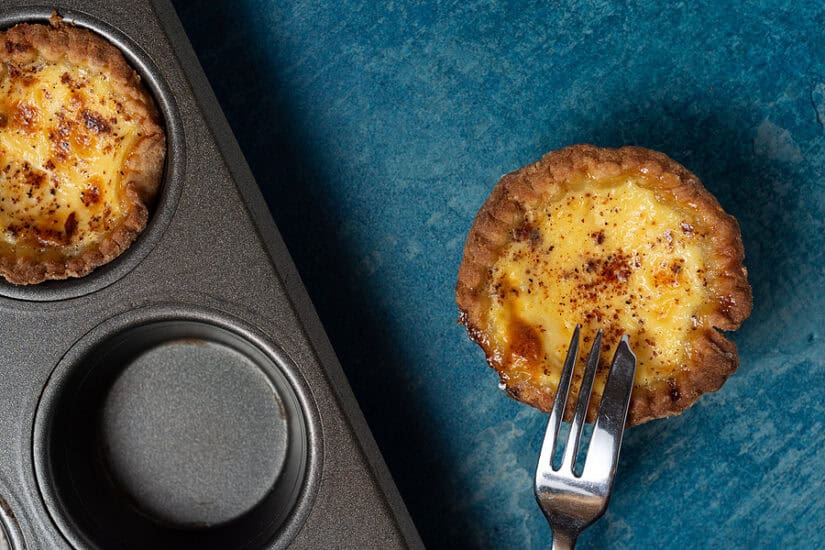 Delicious baked caramel custard tart with a golden, crispy crust and smooth, sweet filling. Perfect.