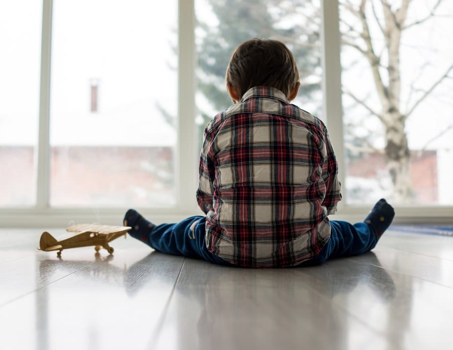 4-Year-Old Boy Must Visit Violent Druggie Dad