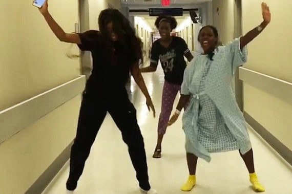 Mum dancing the whip/Nae Nae while in labour at hospital.
