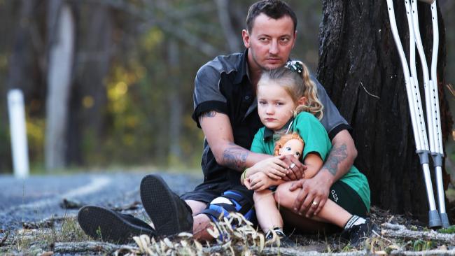 Young Girl Saves Dad From Crash By Flagging Down Traffic to Get Medical Help