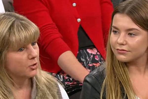 Mum Allows 17-Year-Old Daughter to Get Lip Fillers