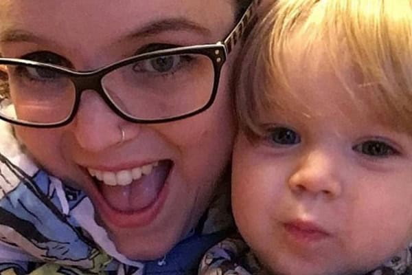 Mum Left Speechless After Woman Pulls Out Her Son’s Dummy