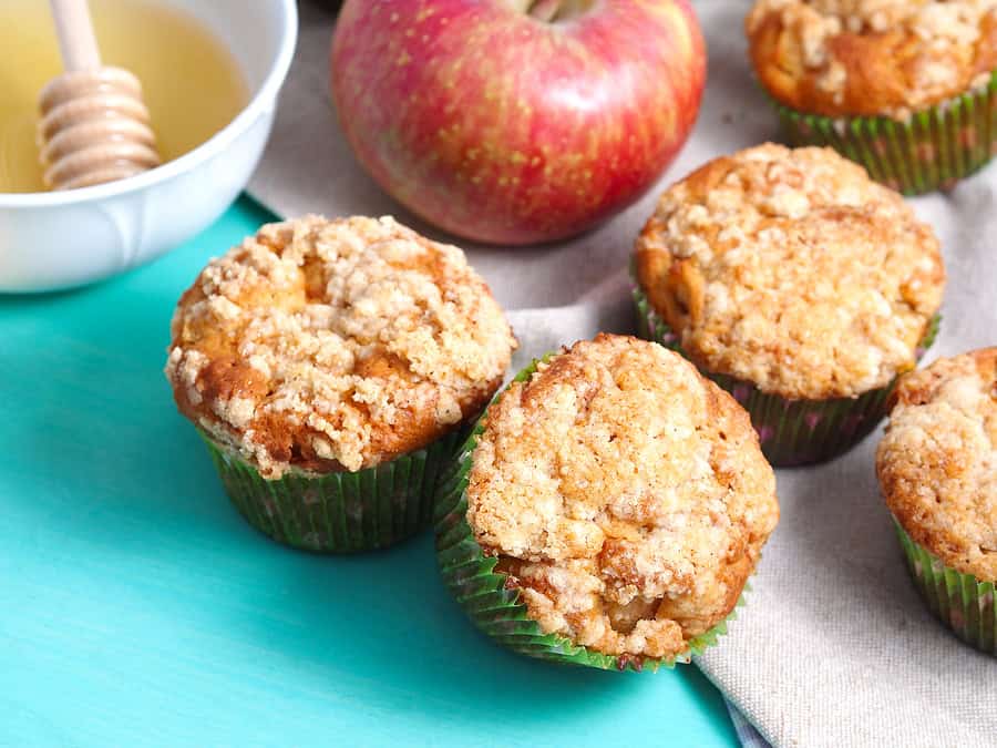 Delicious spicy apple muffins with crunchy streusel topping, perfect for breakfast or snacks. Easy r.