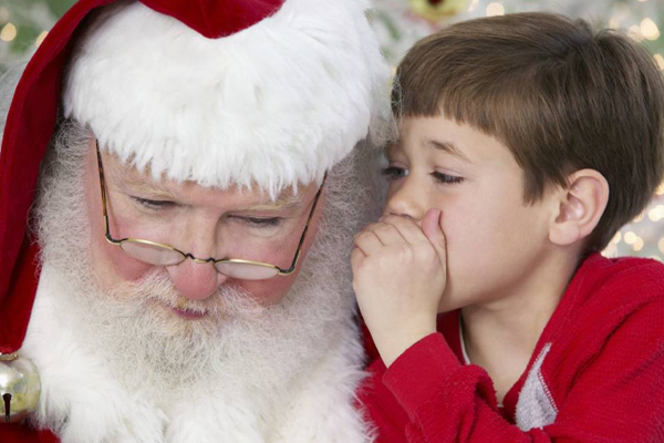 Expert Claims Making Children Believe in Santa Claus Can Traumatise Them | Stay at Home Mum