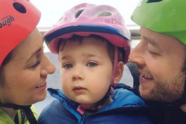 Hamish and Zoe Foster-Blake Slammed for 'Sharenting' After Regularly Posting Photos of Son on Instagram | Stay at Home Mum