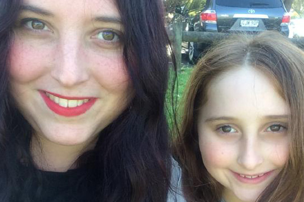 10-Year-Old Girl Gives The Sweetest Gift To Her Parents’ Date Night