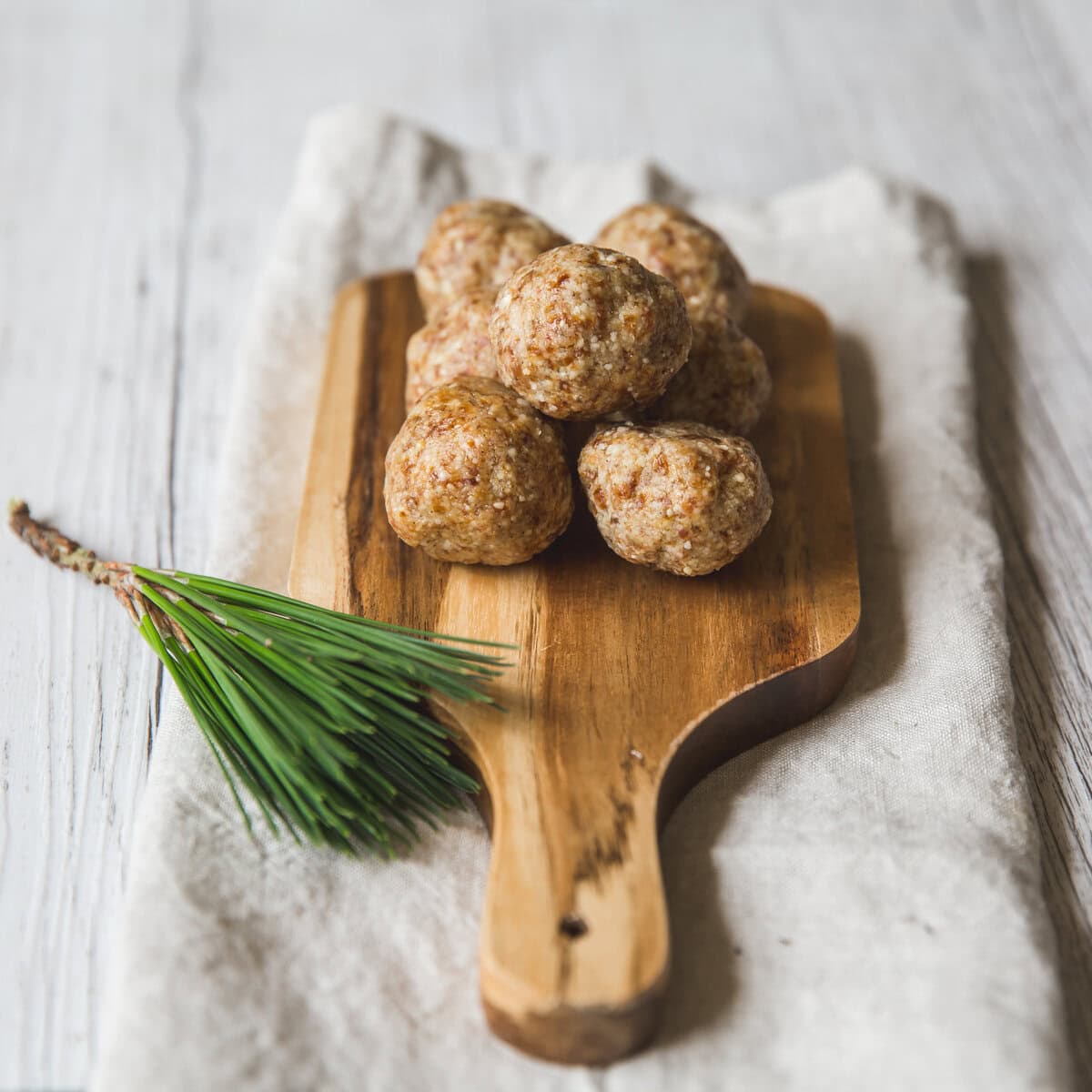 Healthy Salted Caramel Balls