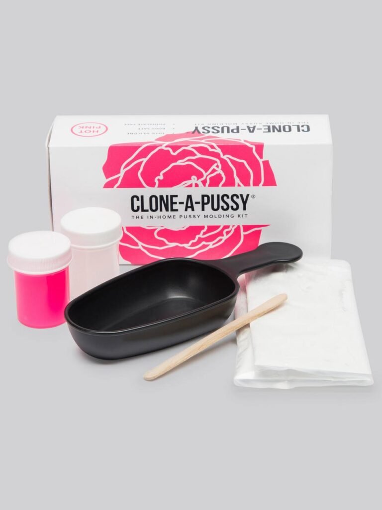  Clone-A-Willy Do-It-Yourself Penis and Balls Molding Kit (Light  Skin Tone) : Health & Household