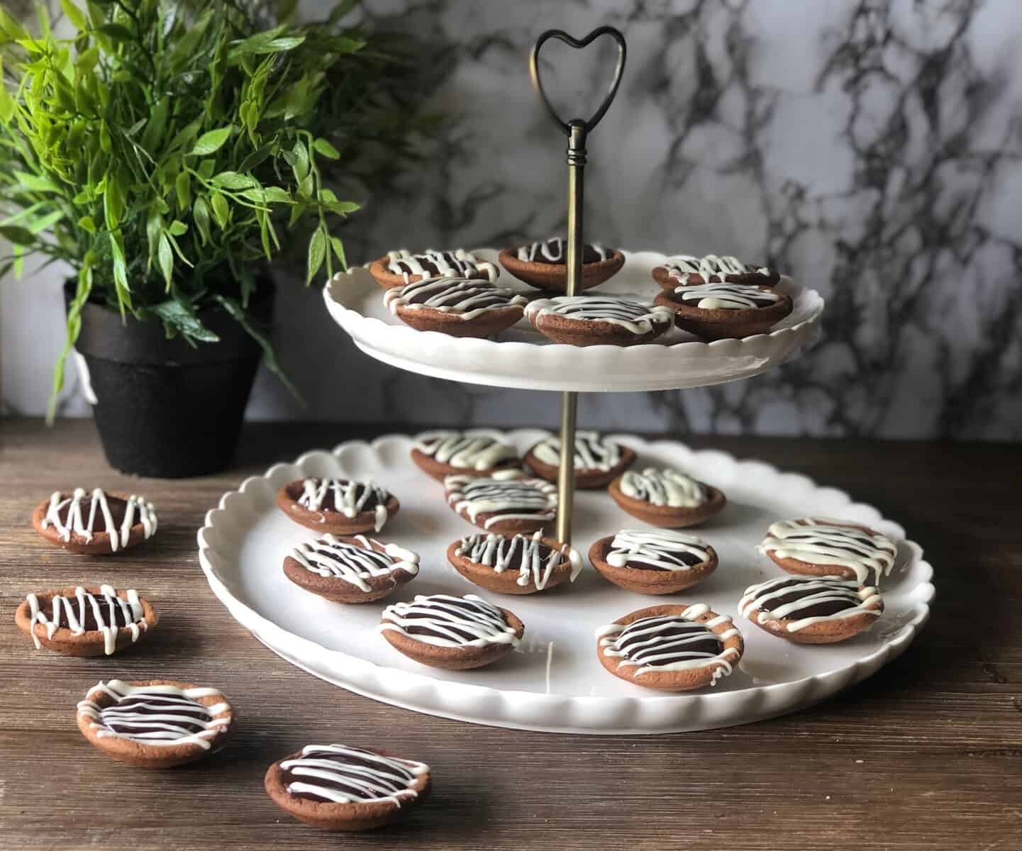 Gingernut Chocolate Tartlets