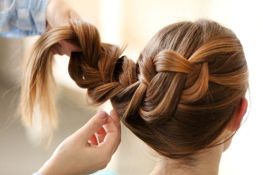 20 Hairstyles For Teenage Girls – Get Your Style Dose, NOW!
