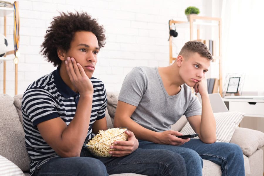 100 School Holiday Activities for Teenagers Who are Easily Bored