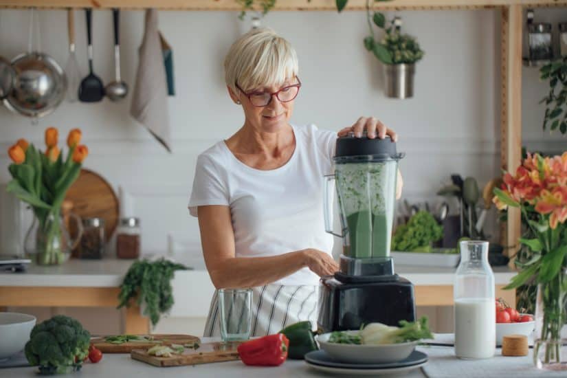 High quality home blender for smoothies and recipes