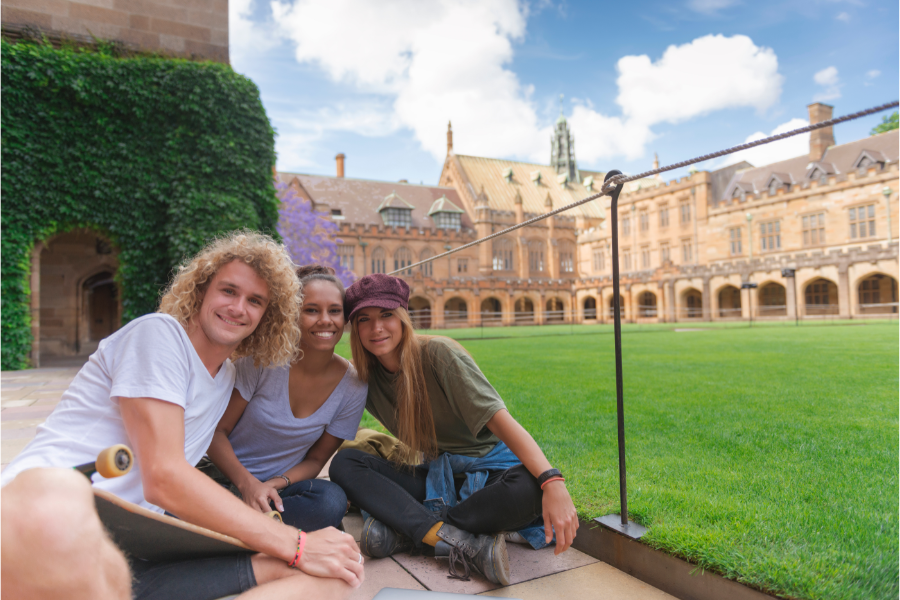 How to Make Friends and Build a Social Network as an Overseas Student in Australia