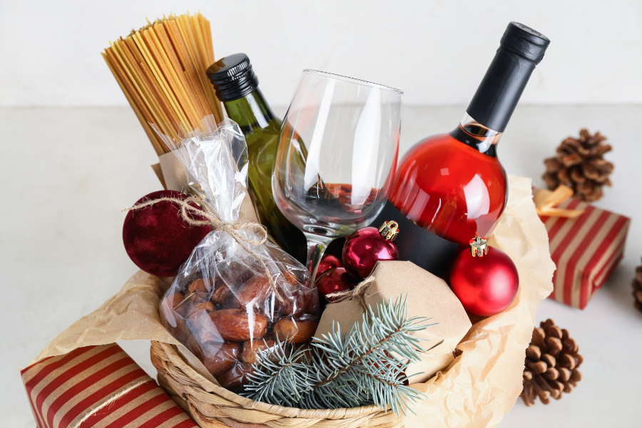 What to Put in a Gift Hamper: Thoughtful, Special and Within Your Budget
